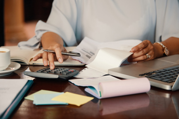 With Gridpay you can accept credit card payments and this increases the chances of getting your invoices paid on time